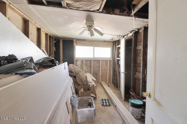 8708 Old Ccc Camp Road, Ocean Springs, MS 39564