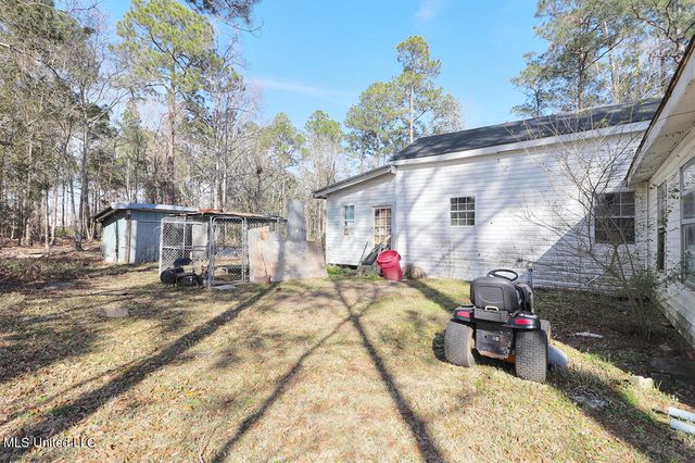 8708 Old Ccc Camp Road, Ocean Springs, MS 39564