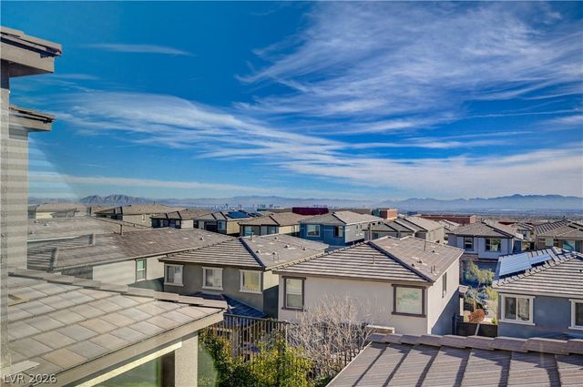 372 Purple Sandpiper Street, Las Vegas, NV 89138