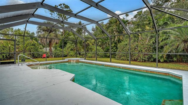 1523 84TH STREET NW, Bradenton, FL 34209