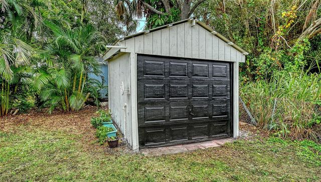 1523 84TH STREET NW, Bradenton, FL 34209