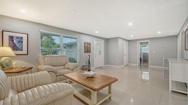 1523 84TH STREET NW, Bradenton, FL 34209