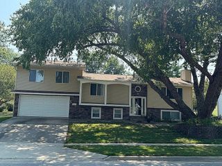 4902 Lakewood Drive, Norwalk, IA 50211