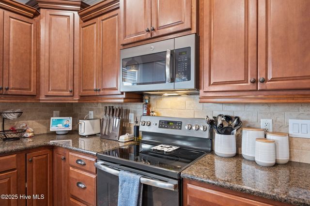 1420 Draft Court, Greenville, NC 27858