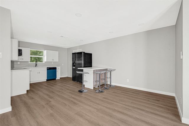 7218 Bretshire Drive, Houston, TX 77016