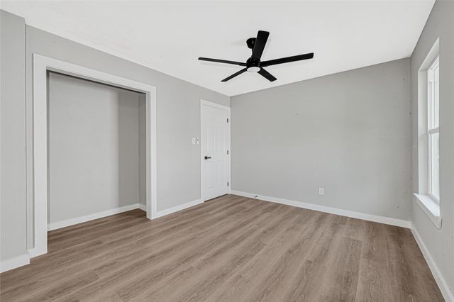7218 Bretshire Drive, Houston, TX 77016