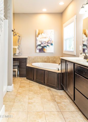 2774 Vista Meadows Lane, Sevierville, TN 37876