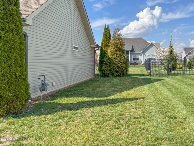 2774 Vista Meadows Lane, Sevierville, TN 37876