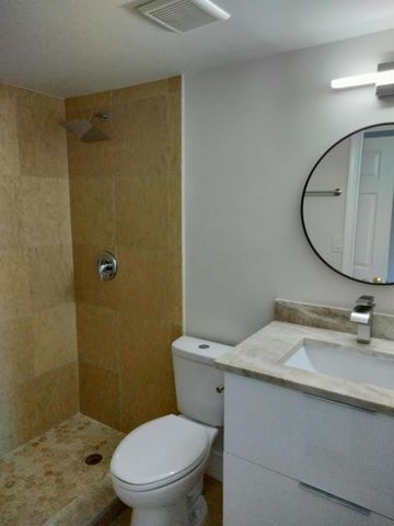 1100 Crystal Lake Drive 115, Deerfield Beach, FL 33064