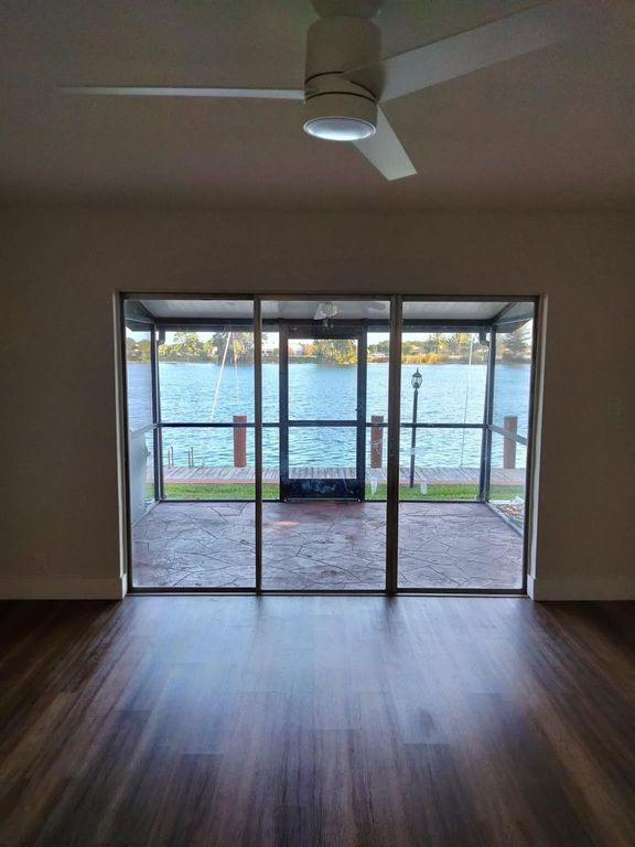 1100 Crystal Lake Drive 115, Deerfield Beach, FL 33064