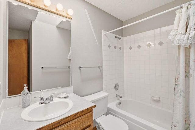 3319 E 65th Ave, Spokane, WA 99223