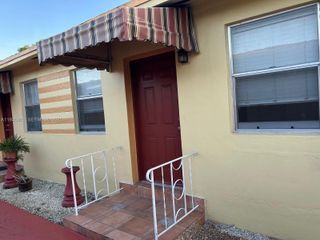 3009 NW 22nd Ct 1, Miami, FL 33142