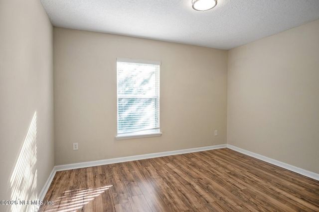 7047 DEER LODGE Circle 106, Jacksonville, FL 32256