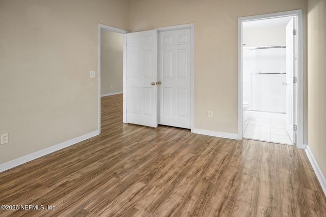 7047 DEER LODGE Circle 106, Jacksonville, FL 32256