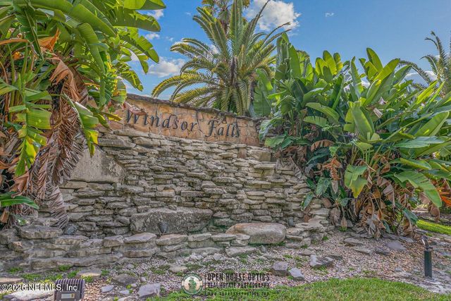 7047 DEER LODGE Circle 106, Jacksonville, FL 32256