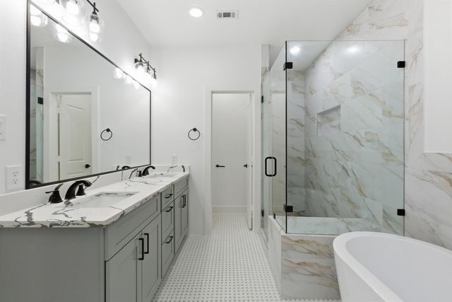 3034 Wayne Street A-B, Houston, TX 77026