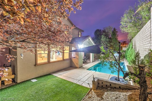 553 Wandering Violets Way, Las Vegas, NV 89138