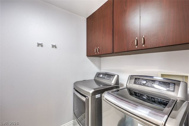 553 Wandering Violets Way, Las Vegas, NV 89138