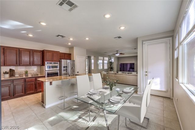 553 Wandering Violets Way, Las Vegas, NV 89138