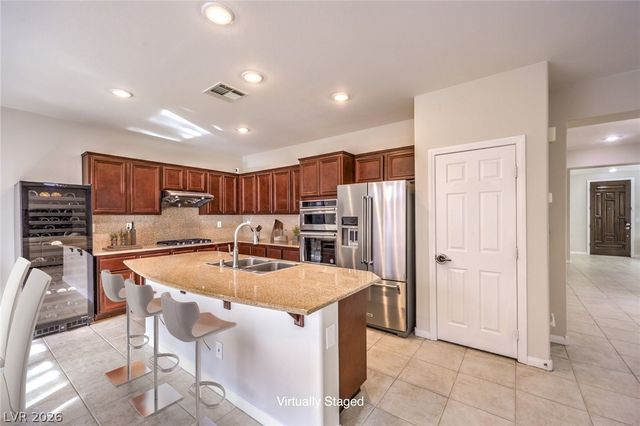 553 Wandering Violets Way, Las Vegas, NV 89138