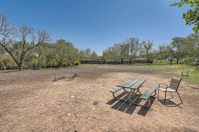 310 B LEGRANDE Ave, Austin, TX 78704