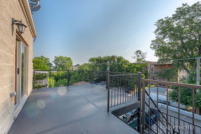 5137 S Wabash Avenue, Chicago, IL 60615