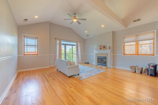 5137 S Wabash Avenue, Chicago, IL 60615