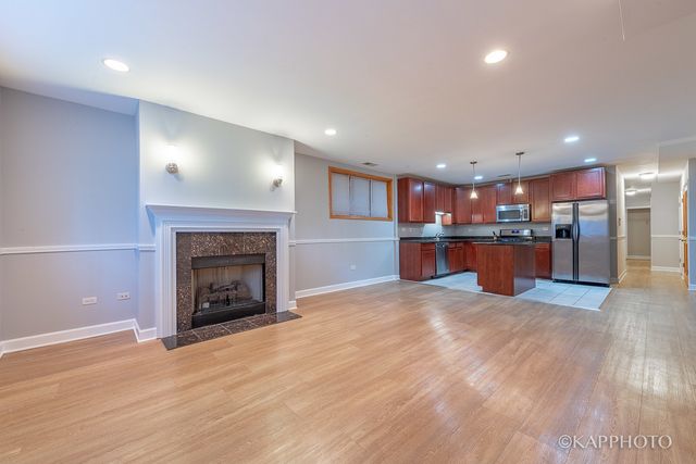5137 S Wabash Avenue, Chicago, IL 60615