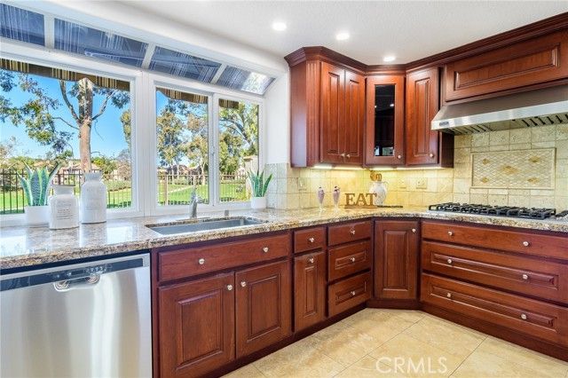 5 Telliz, Rancho Santa Margarita, CA 92688