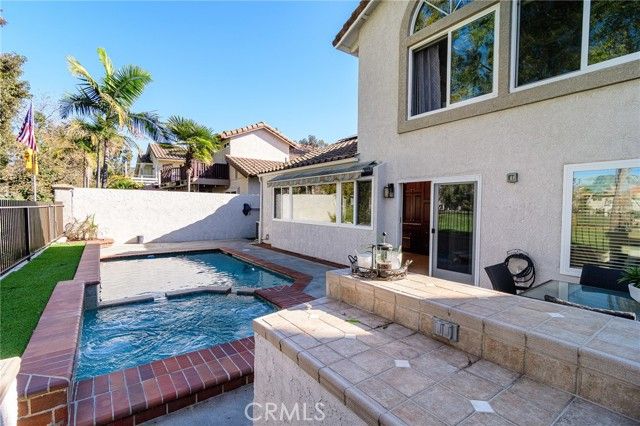 5 Telliz, Rancho Santa Margarita, CA 92688
