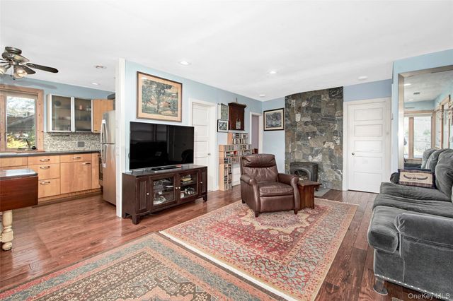 40 Chippewa Crossroads, Putnam Valley, NY 10579