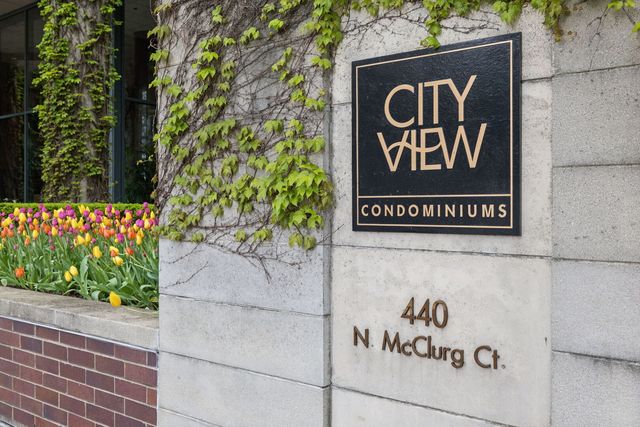 440 N Mcclurg Court 402S, Chicago, IL 60611
