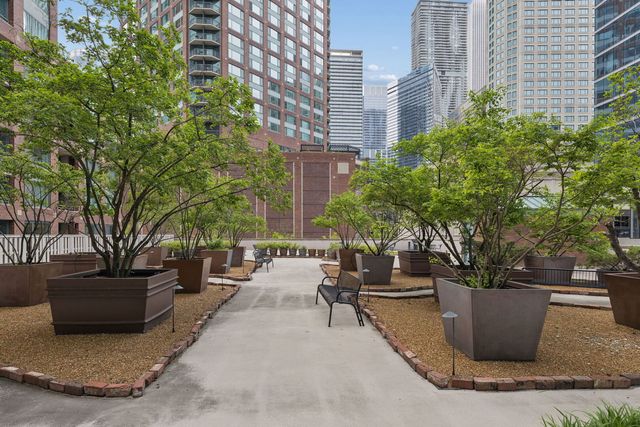 440 N Mcclurg Court 402S, Chicago, IL 60611