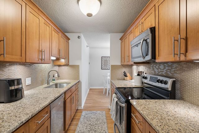 440 N Mcclurg Court 402S, Chicago, IL 60611