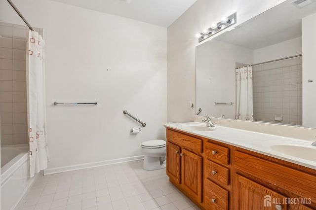 540 Cranbury Road 115, East Brunswick, NJ 08816