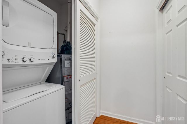 540 Cranbury Road 115, East Brunswick, NJ 08816
