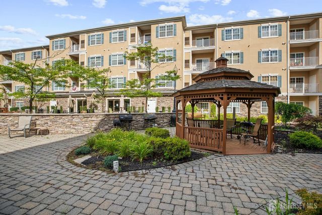 540 Cranbury Road 115, East Brunswick, NJ 08816