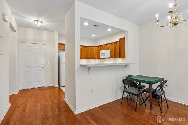 540 Cranbury Road 115, East Brunswick, NJ 08816