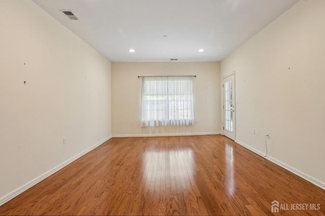 540 Cranbury Road 115, East Brunswick, NJ 08816
