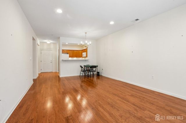 540 Cranbury Road 115, East Brunswick, NJ 08816