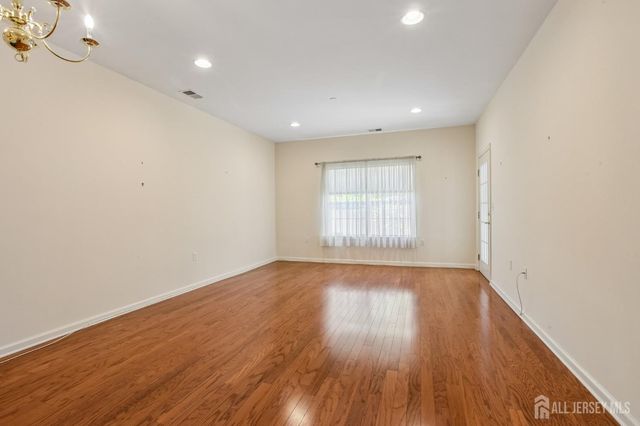 540 Cranbury Road 115, East Brunswick, NJ 08816