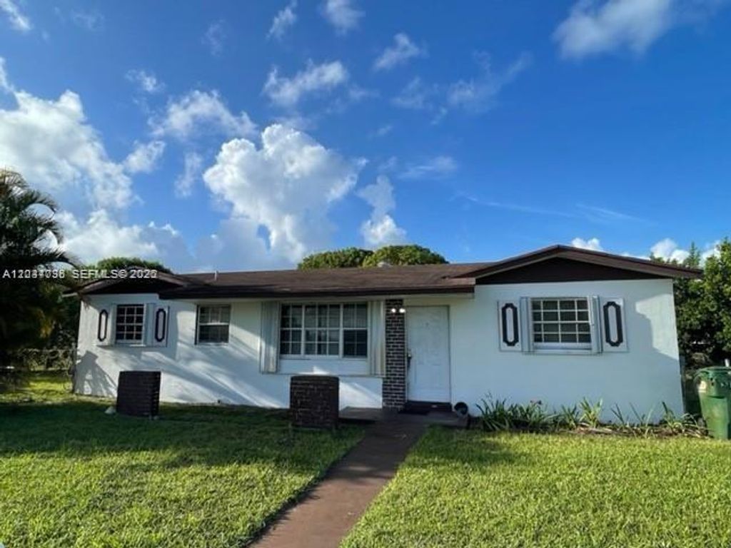 2730 NW 208th Terrace, Miami Gardens, FL 33056