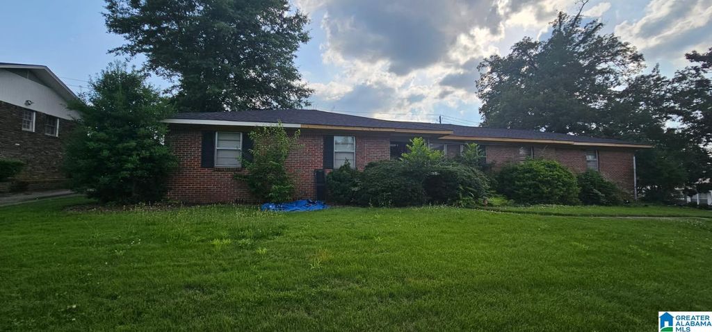 601 BEACON DRIVE, Fairfield, AL 35064