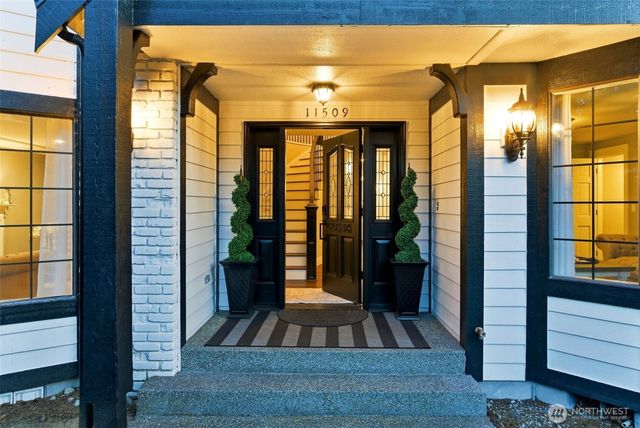 11509 Madera Circle SW, Lakewood, WA 98499