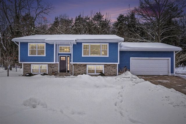 5077 Melmax Street, Norton Shores, MI 49441