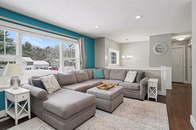 5077 Melmax Street, Norton Shores, MI 49441