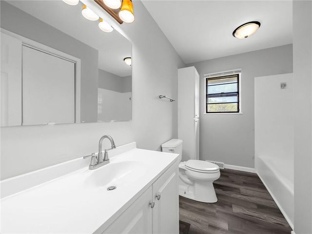 401 S Shrank Avenue, Independence, MO 64056