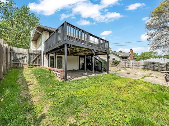 401 S Shrank Avenue, Independence, MO 64056