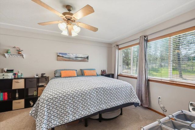 5861 Jergens Rd, Nine Mile Falls, WA 99026