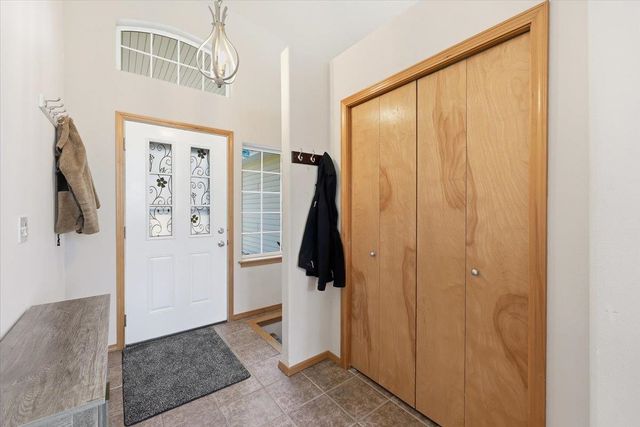 5861 Jergens Rd, Nine Mile Falls, WA 99026